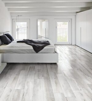 Серый ламинат: стильное решение для пола дома