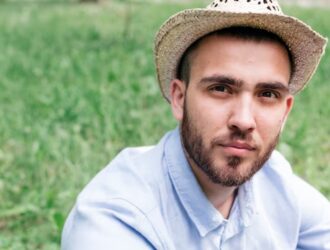 Что означает имя Андрей: происхождение, характер и влияние имени