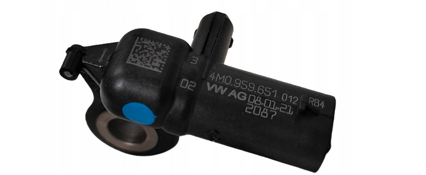 Датчик удару подушки безпеки