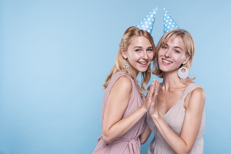 Як щиро привітати сестру з днем народження – цікаві фрази