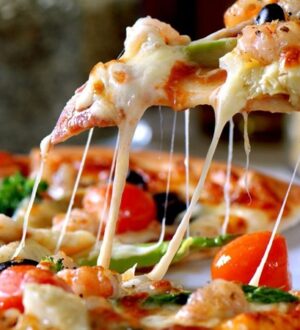 Якою буває піца: основні види смачної страви