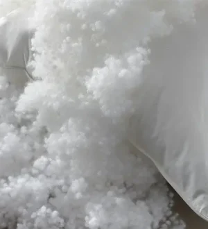 Як відновити злежаний холофайбер у подушці чи іграшці