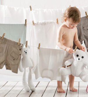 Хозяйственное мыло и детские вещи: старый способ, который не устарел