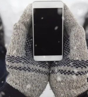 Як уберегти смартфон від зимових стресів: практичні поради, що справді працюють