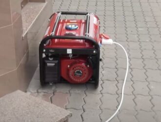 Дизельный или бензиновый – какой генератор выбрать для дома?