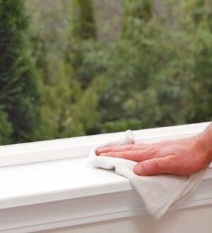 Як прибрати жовту пляму на підвіконні та повернути охайний вигляд