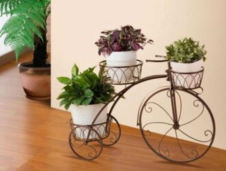 Підставка для вазонів: як обрати красивий та якісний аксесуар