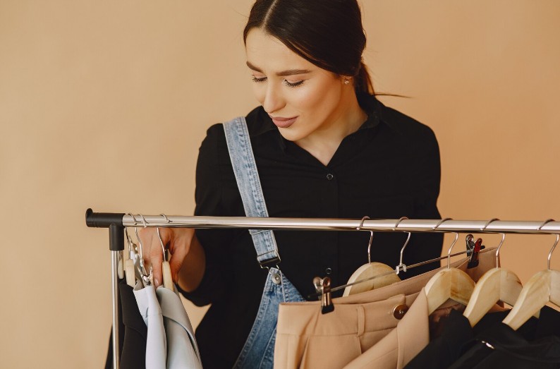 вішаки для одягу