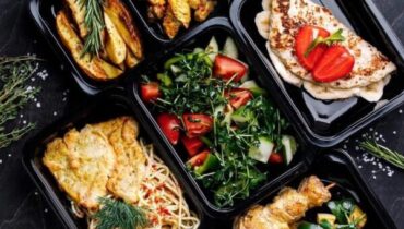 Як організувати корпоративний обід: ідеї для бізнес ланч в офіс