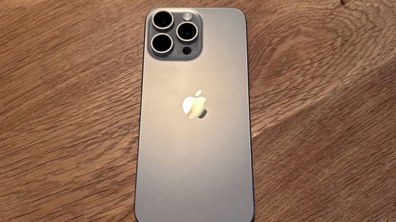 iPhone 16 pro max бу,